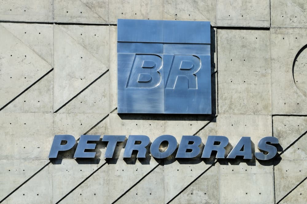 Petrobras obtains environmental licenses to expand Brazil's oil production