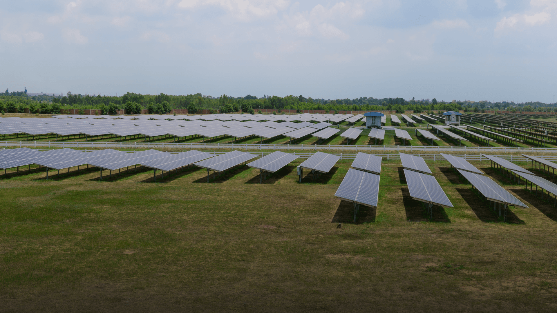 SJVN Green Energy Ltd. Invites Bids for 1,352 MW Solar Power Projects in Maharashtra