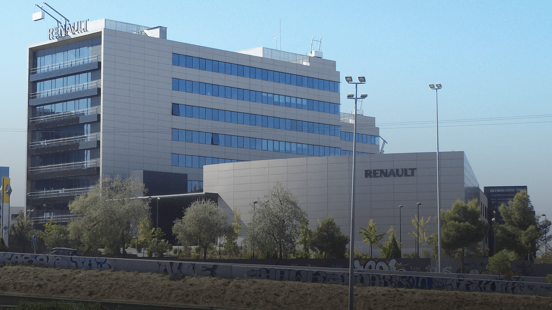 Renault’s Stance on EU CO2 Emissions Rules