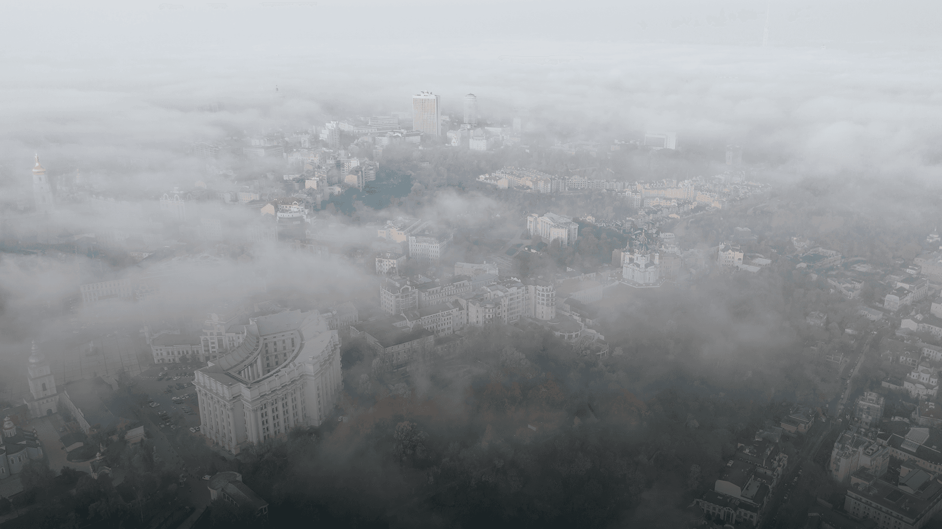 Air Quality Reaches Hazardous Levels in Hanoi