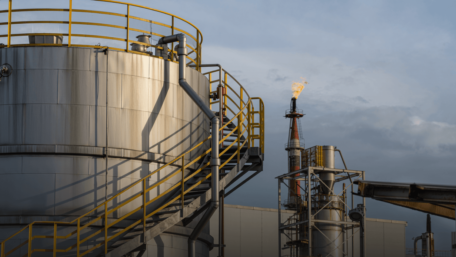 Indonesia and ExxonMobil Forge $10 Billion Partnership