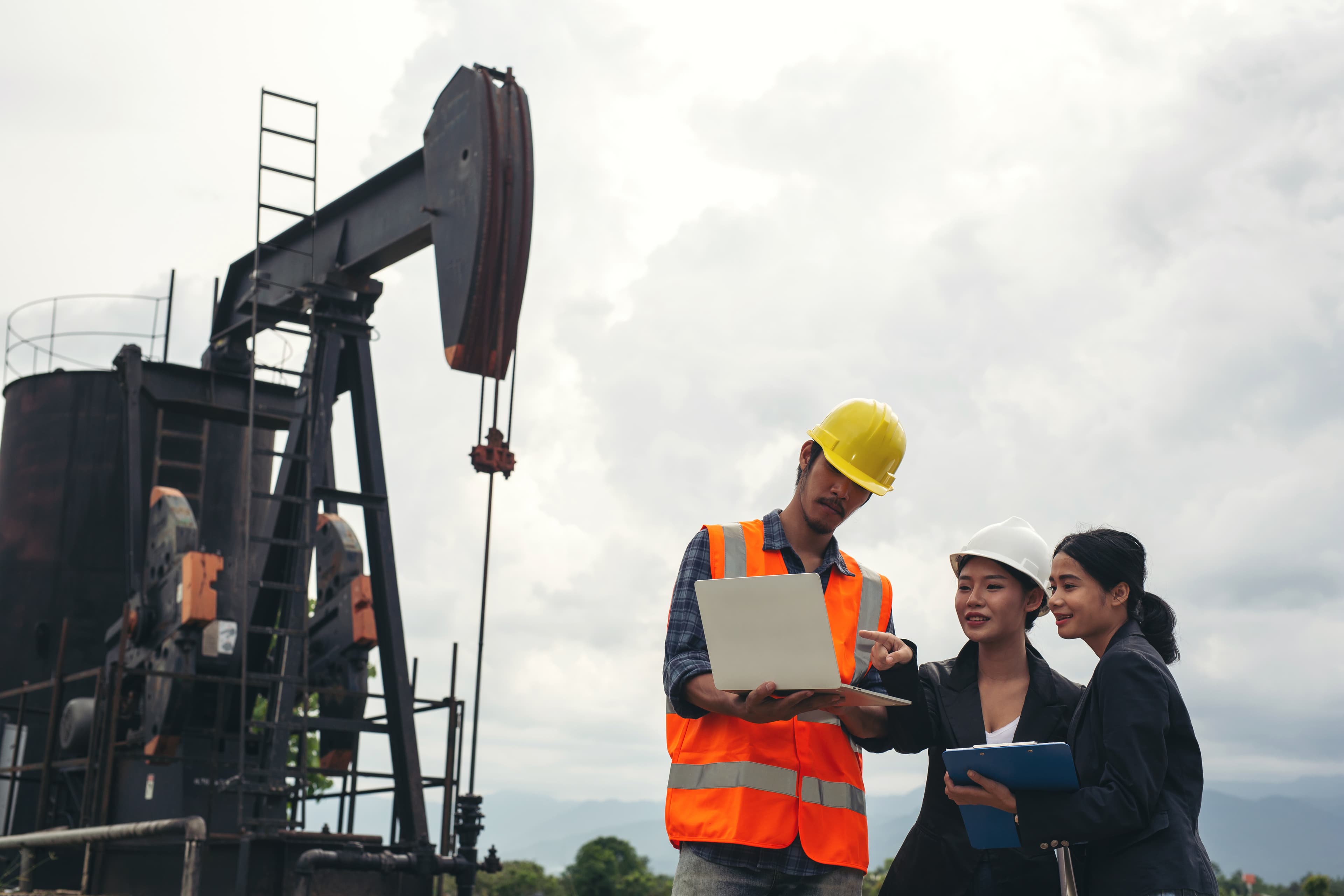 Governor Newsom Signs Three Bills to Regulate Oil and Gas Drilling in California