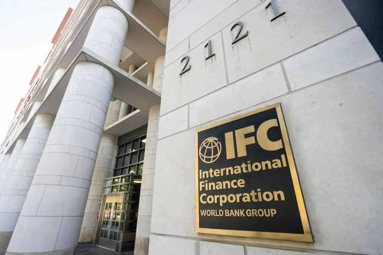 IFC and Bank of the Lao PDR strengthen collaboration for green finance advancement- IFC million africa climate fund