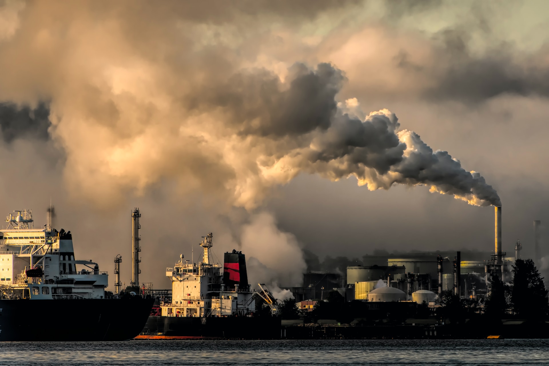 Climate advisors tell EU to revamp its existing policies to phase out fossil fuels