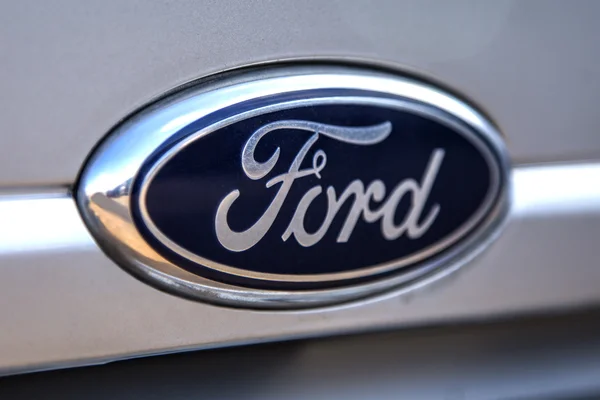 UK advertising watchdog clears Ford of "zero emission driving" claims