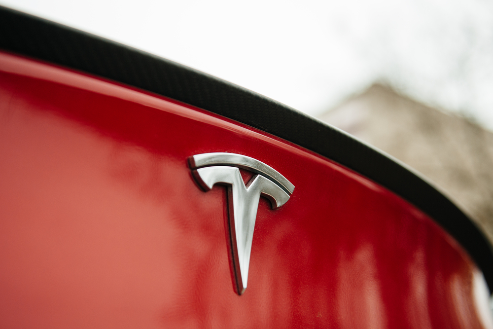 Tesla cuts ties with Australian auto lobby over fuel standards dispute