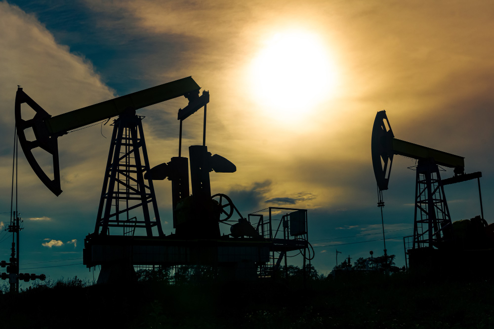 Global oil and gas industry poised for $125 billion investment surge in 2024