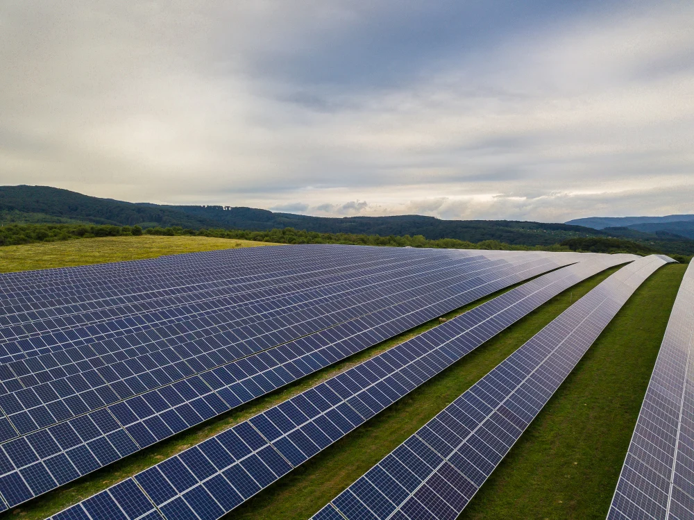 CIP invests £250 million in UK solar developer Elgin Energy