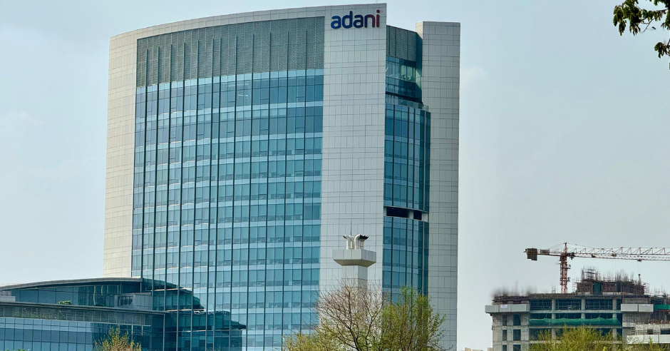 indias-adani-total-gas-secures-375-million-financing-for-rapid-network-expansion