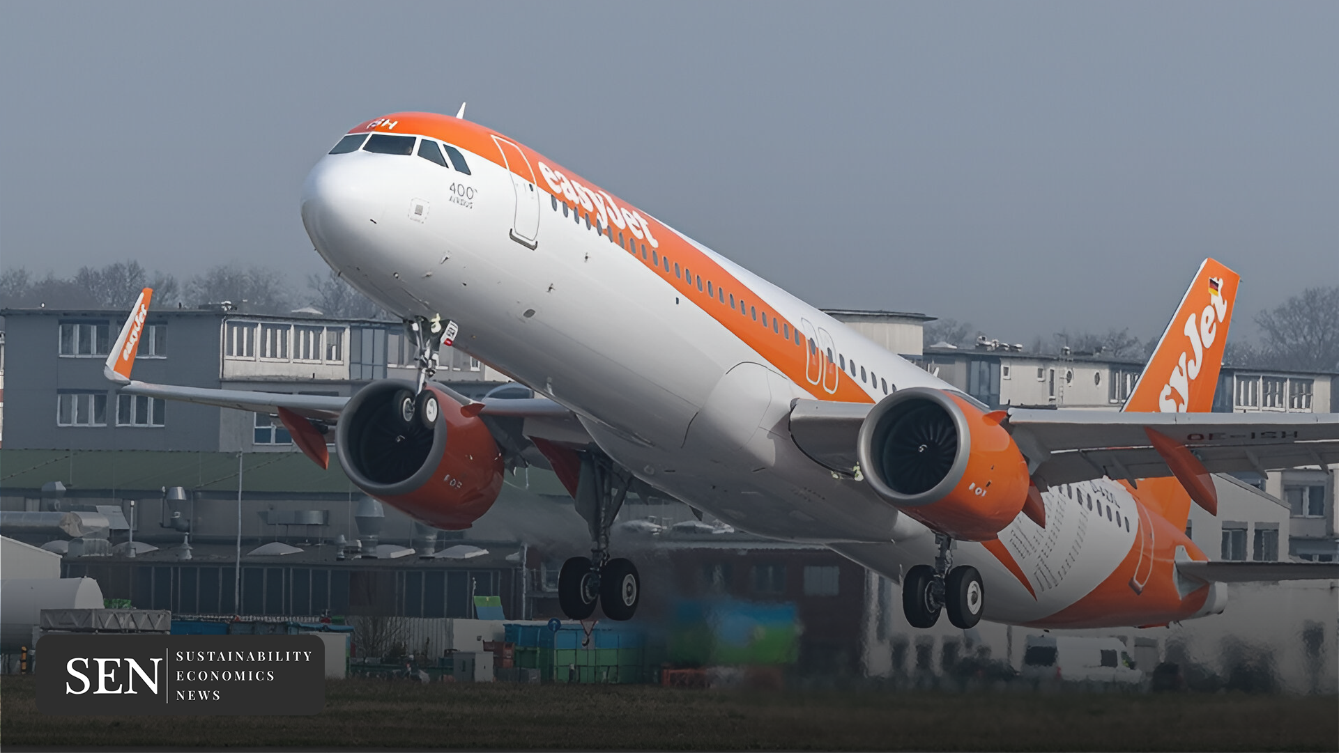 Enilive easyJet SAF supply Italy