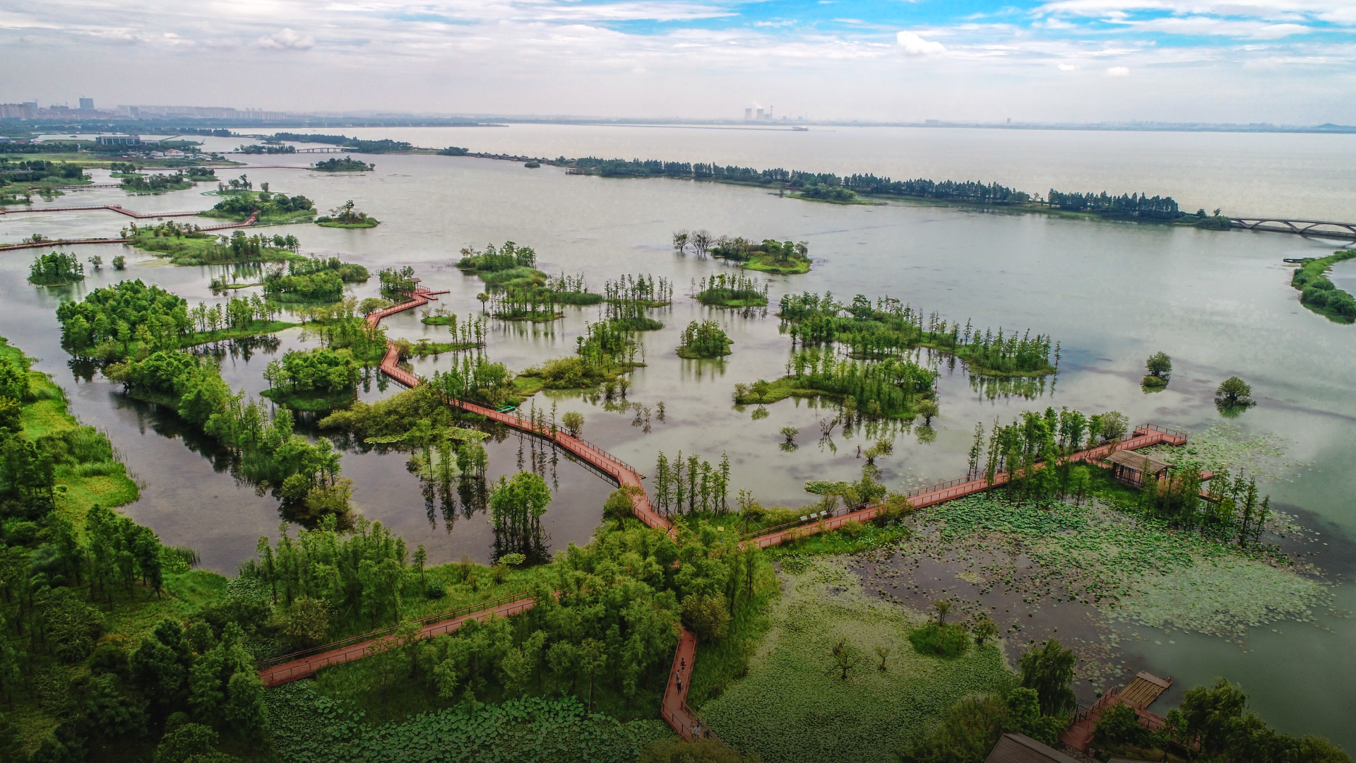 ADB Commits $1 Billion Annually to Boost Bangladesh’s Climate Resilience and Sustainability