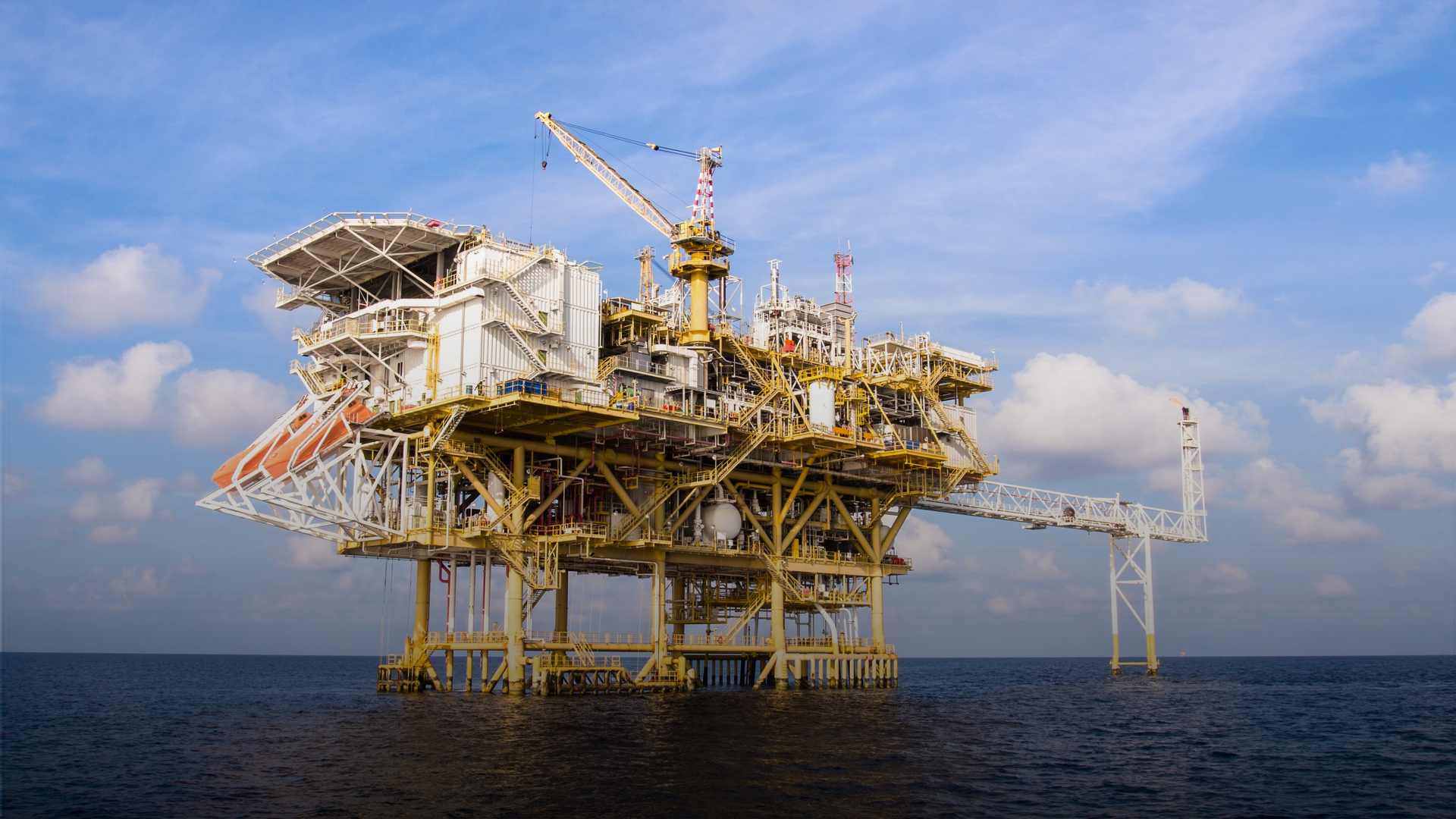 bp accelerates the second phase of Raven field development offshore Egypt, enhancing production to meet local energy demands and boosting efficiency.